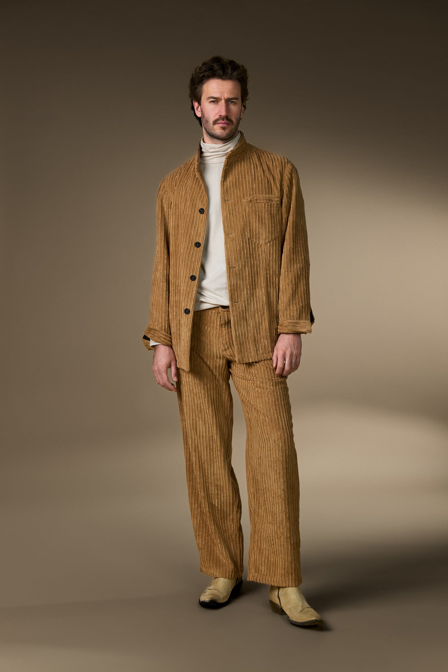 Maraini - Shirt Jacket aus terracottafarbenem Cord