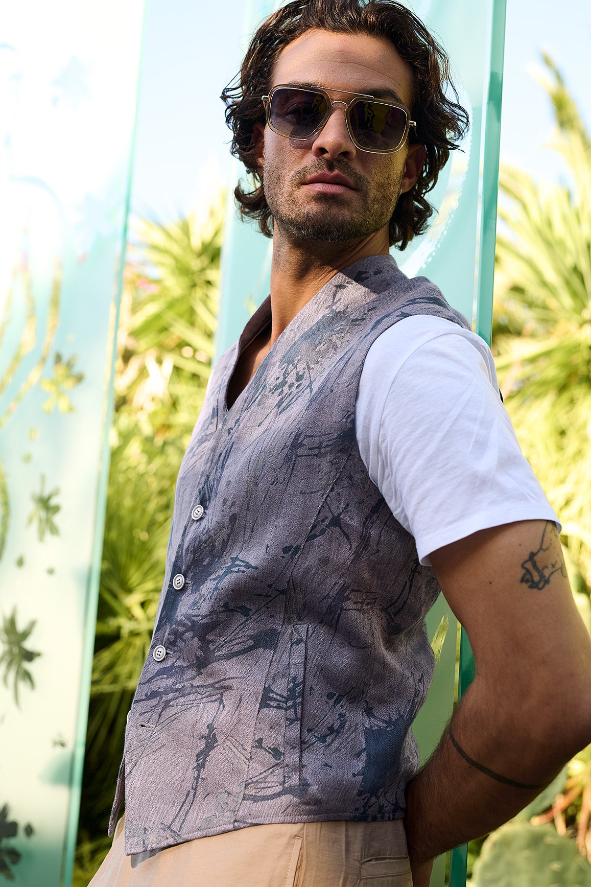 NEU: Weste Loup – Reines Leinen mit kunstvollem Charakter